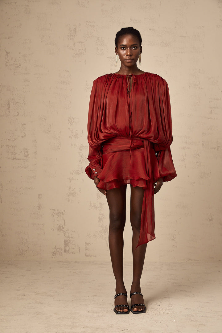 Vestido mini con volantes y pliegues completos Eugénia Rojo