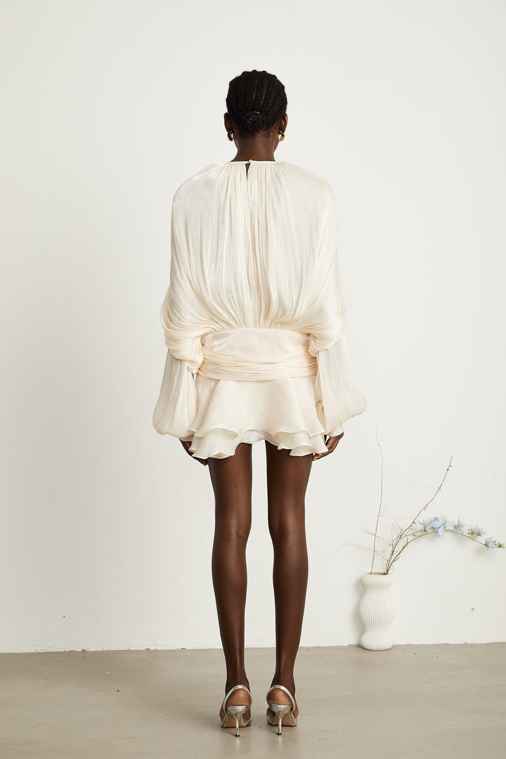 Mini vestido con volantes y pliegues neutro Eugénia