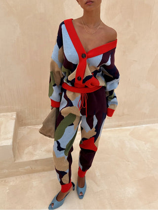 Chaqueta de punto con estampado geométrico abstracto