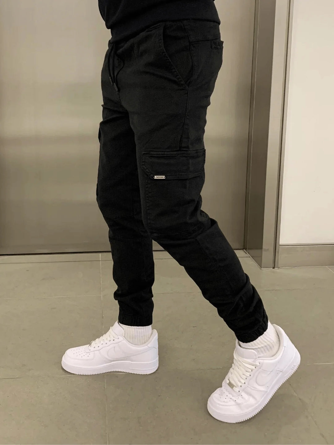 Slim Fit Essential