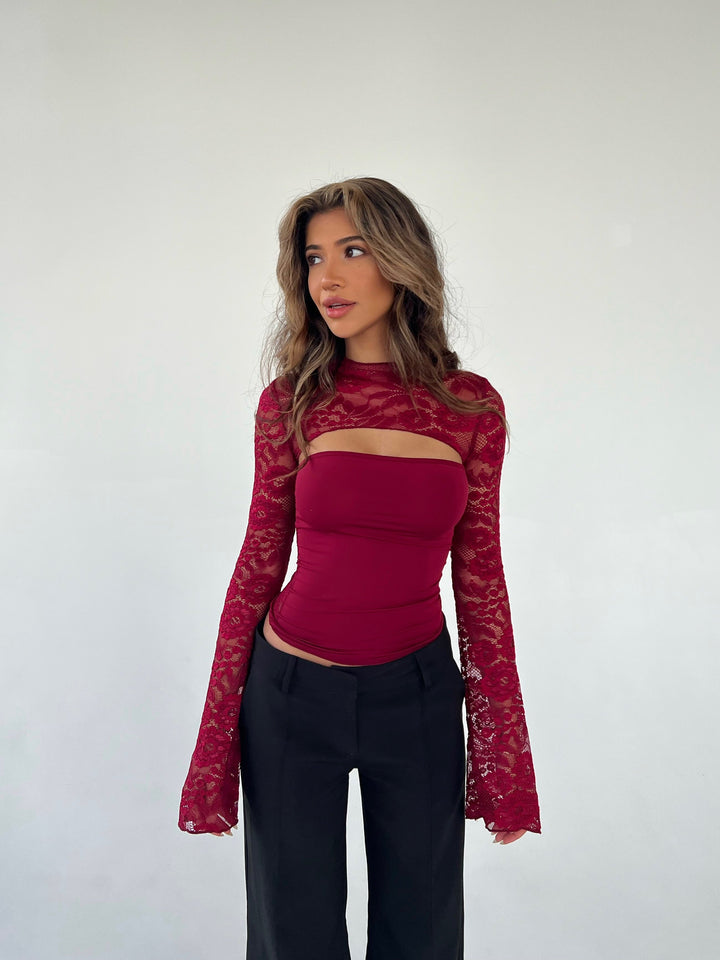 Top de encaje