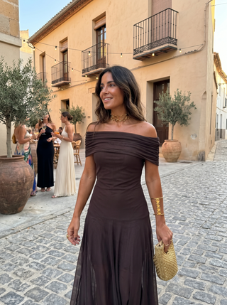 Vestido maxi elegante y sencillo