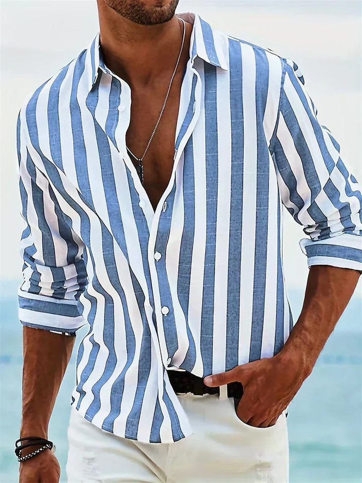Camisa de rayas ligera de verano