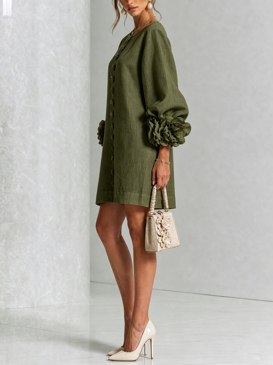 Flora — Vestido Mini con Puños Florales