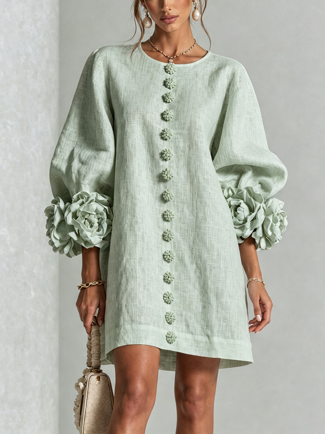 Flora — Vestido Mini con Puños Florales