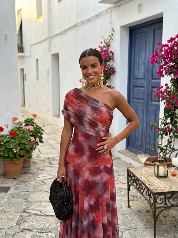 Vestido maxi elegante y sencillo