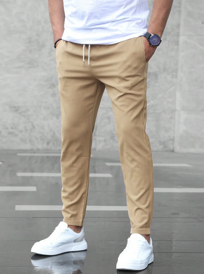 Chino Ashton – Slim Fit Essential