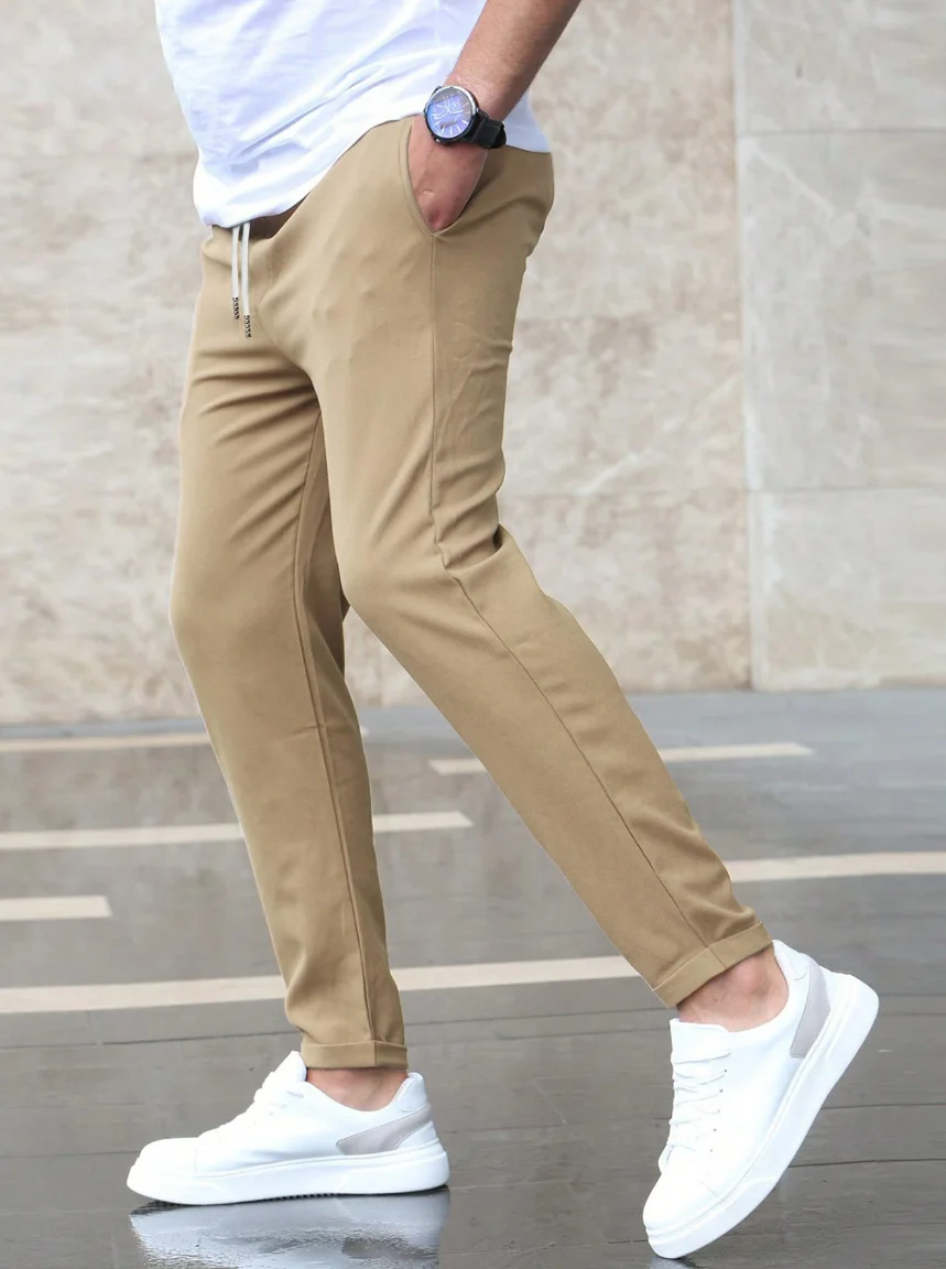 Chino Ashton – Slim Fit Essential