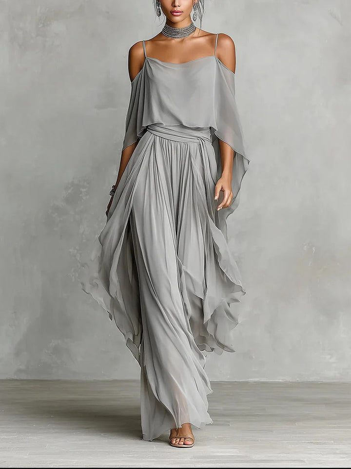 Isabela | Conjunto fluido gris con top de tirantes y pantalón ligero