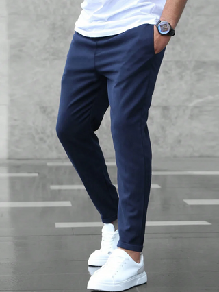 Chino Ashton – Slim Fit Essential