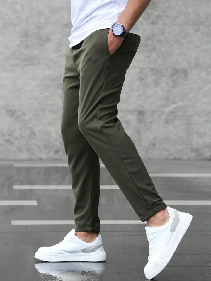 Chino Ashton – Slim Fit Essential