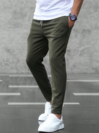 Chino Ashton – Slim Fit Essential