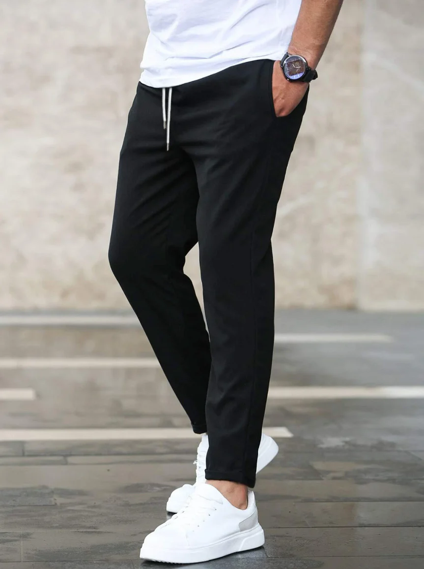Chino Ashton – Slim Fit Essential